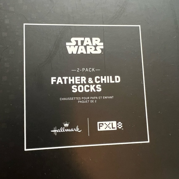 HALLMARK dad and child socks - Picture 2 of 3